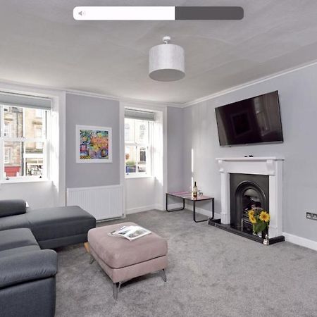 Apartment In Scottish Borders Джедбърг Екстериор снимка