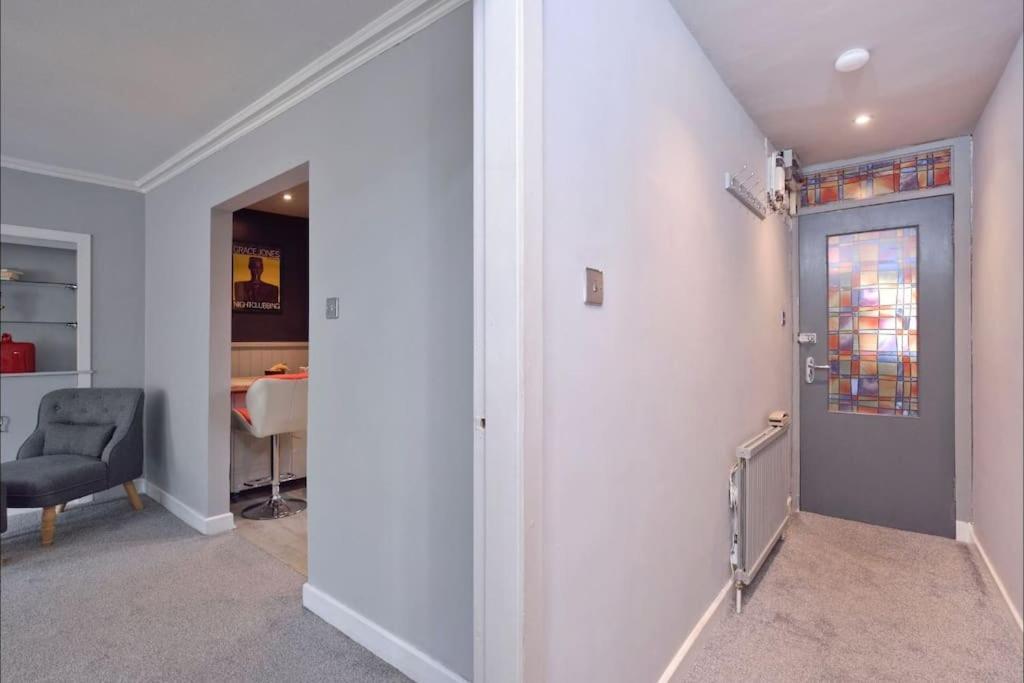 Apartment In Scottish Borders Джедбърг Екстериор снимка