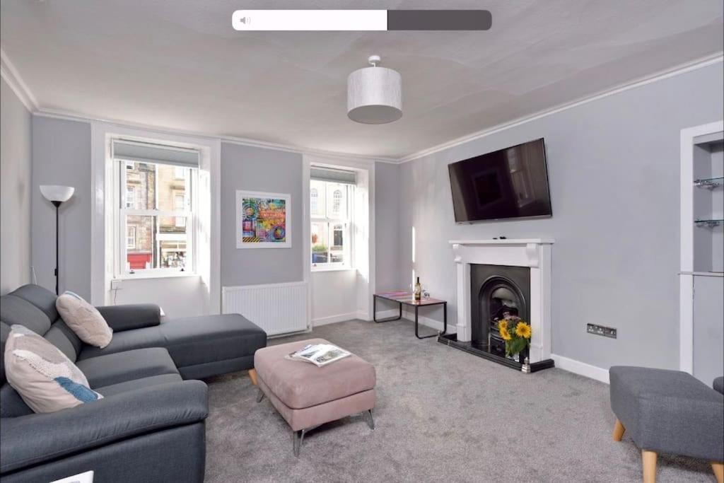 Apartment In Scottish Borders Джедбърг Екстериор снимка